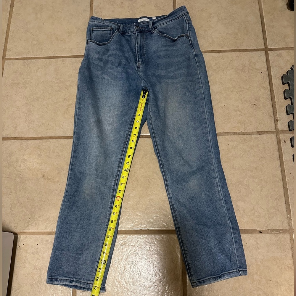 a loves a Straight Leg Jeans